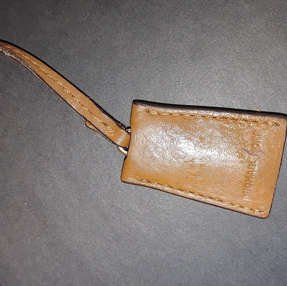 AUTHENTICMICHAEL Kors Handbag Purse Shoulder Bag  Suede Cross Weave Limi… - Picture 5 of 13